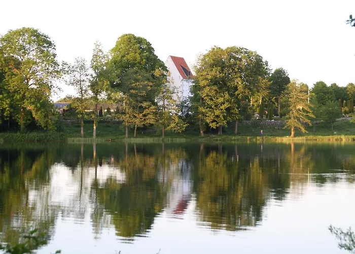 Slukefter & Estalagem Hogelund